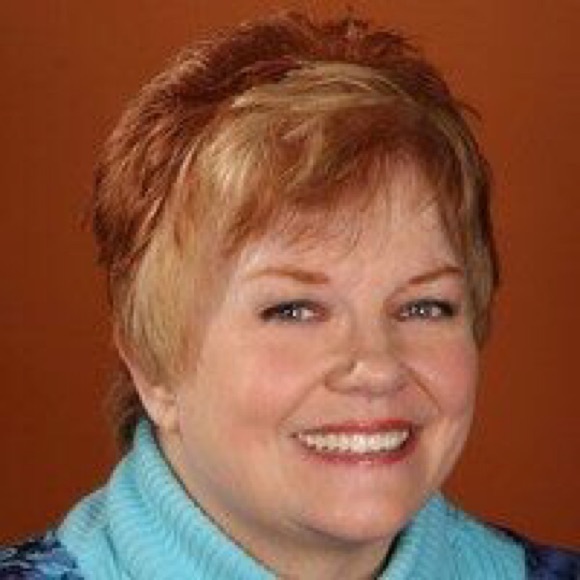 Meet your Posher, Linda - Picture 1 of 2